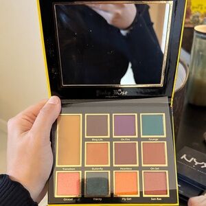 Pinky Rose Cosmetics Eyeshadow Palette - Bold Multi-Color Collection